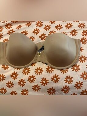 Victoria's Secret Strapless Multi Way Bra in Light Tan. Size 34C.